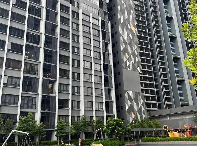 Millerz Square 3 Bedroom Near Old Klang Road Mid Valley Beautiful Night View