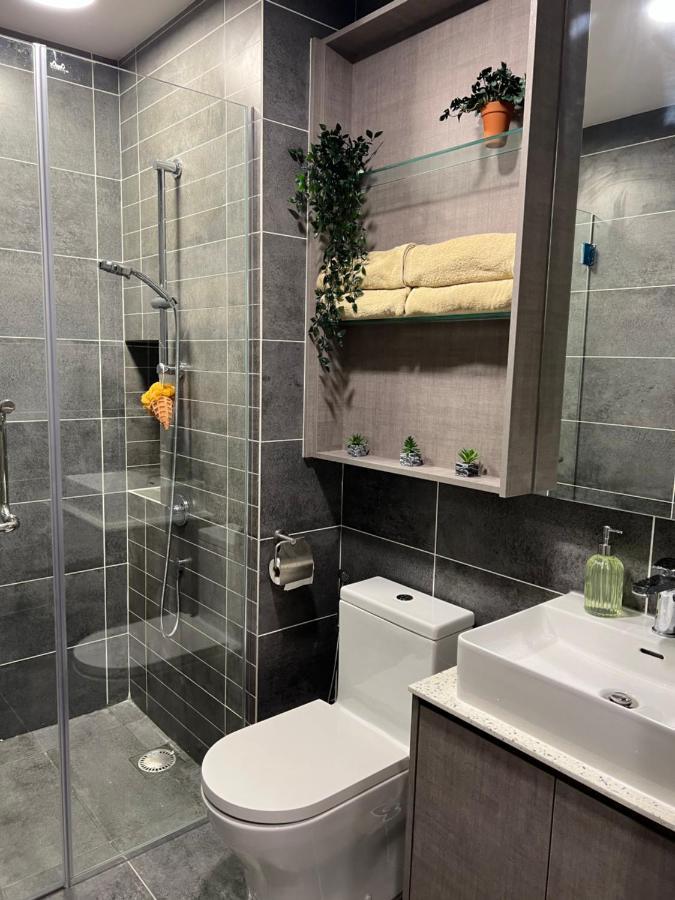 Millerz Square 3 Bedroom Near Old Klang Road Mid Valley Beautiful Night View Pangsapuri